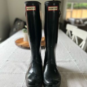 Black Hunter Boots